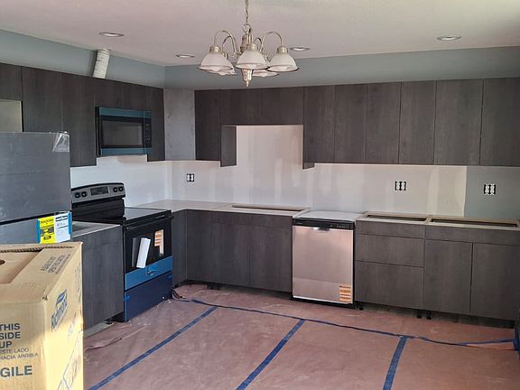 5th image of 540 NW 13th Hwy #6