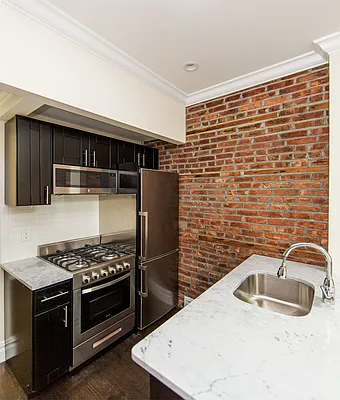 Rented by Village Views Realty | media 43