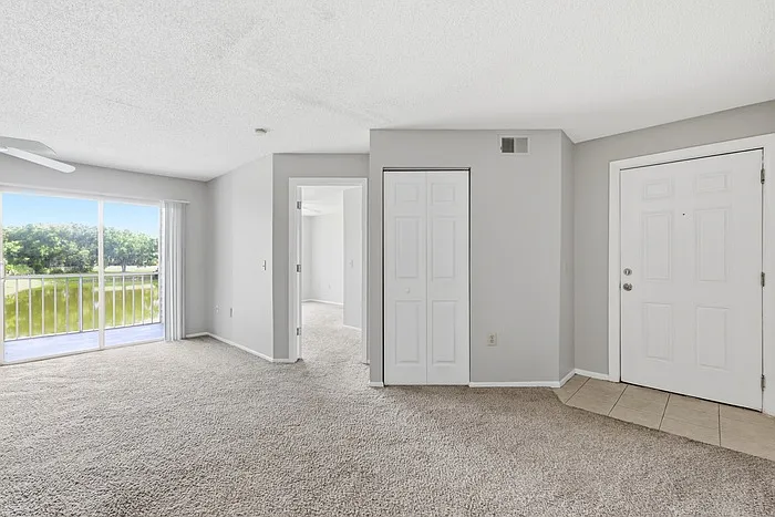 1229 Bermuda Lakes Ln #208 — Photo 4