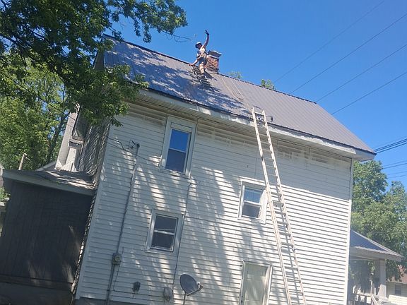 4th image of 341 N 20th St