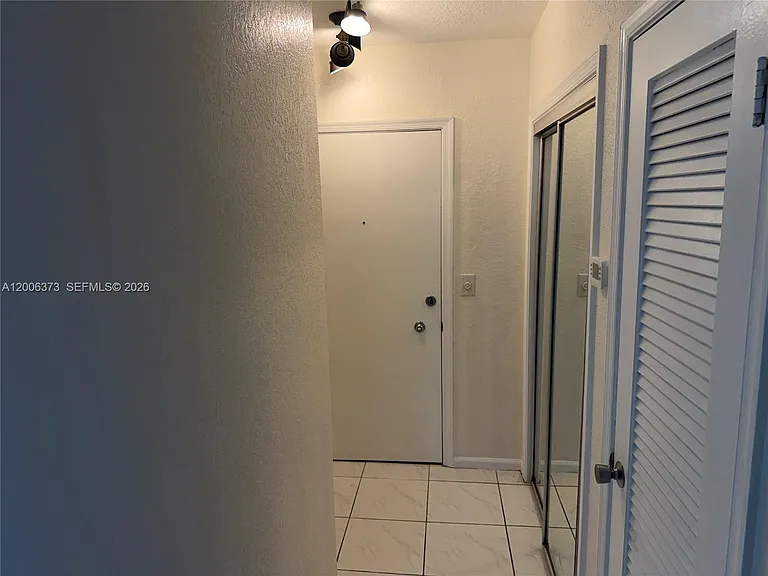 2200 NE 66th St #1426 — Photo 21