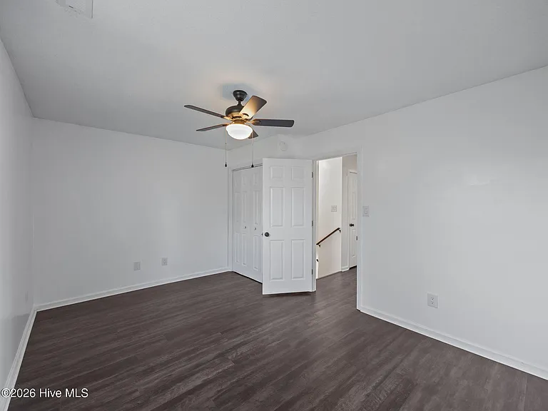 92 Shoreline Dr — Photo 9