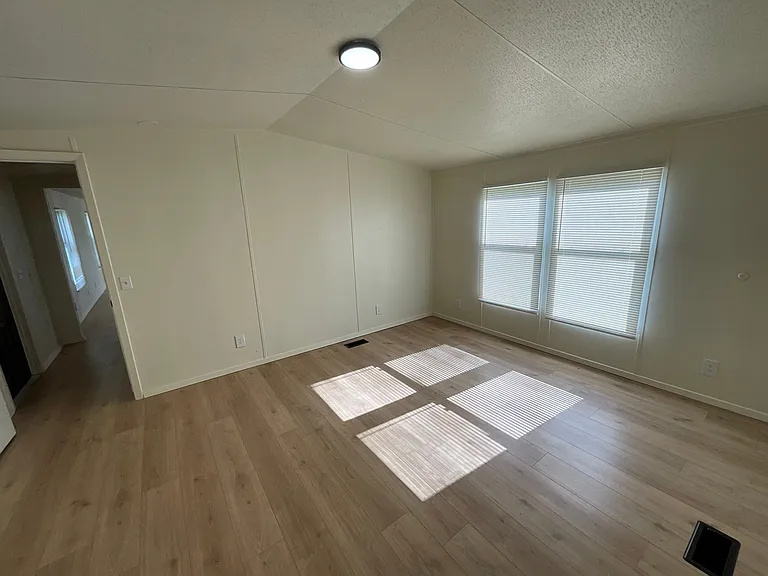 10700 Deer Ln — Photo 13