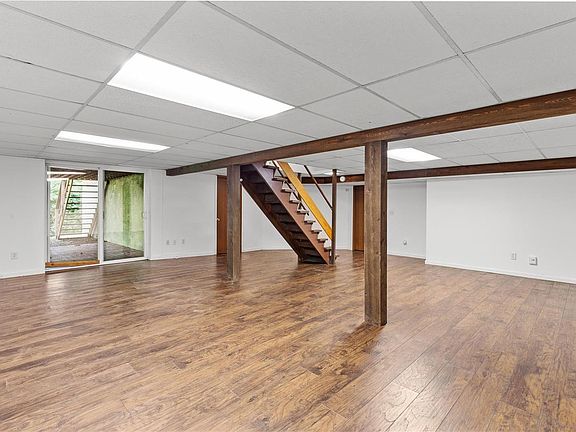 5th image of 12670 Bay Shore Dr