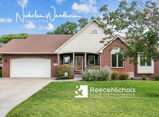 102 W Primrose Ln, Rose Hill, KS 67133