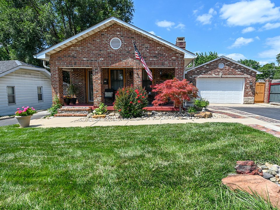 1st image of 848 S Lynhurst Dr