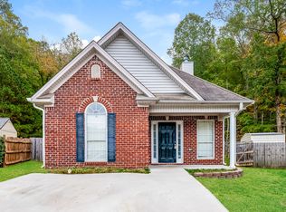 4008 Forest Lakes Rd, Sterrett, AL 35147