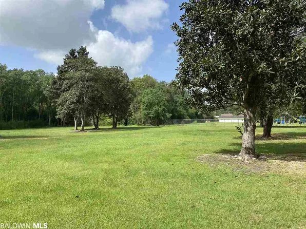 1308 S Presley St, Atmore, AL 36502