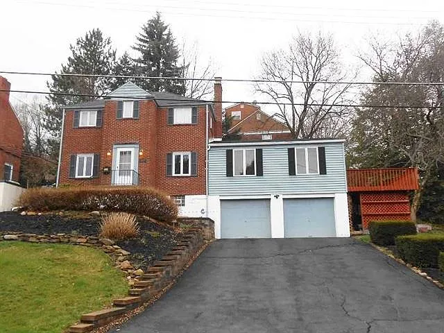 2417 Collins Rd photo 1