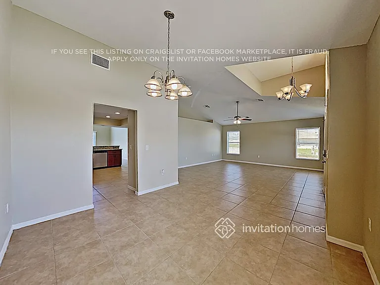 4524 Great Blue Heron Dr — Photo 10