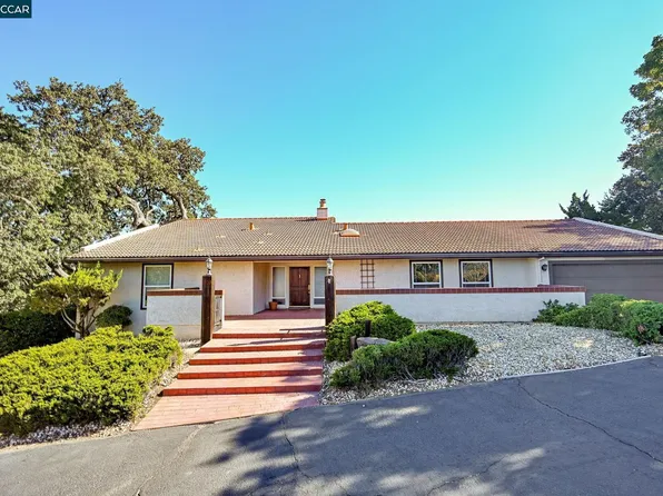 1170 Sunrise Hl, Concord, CA 94518