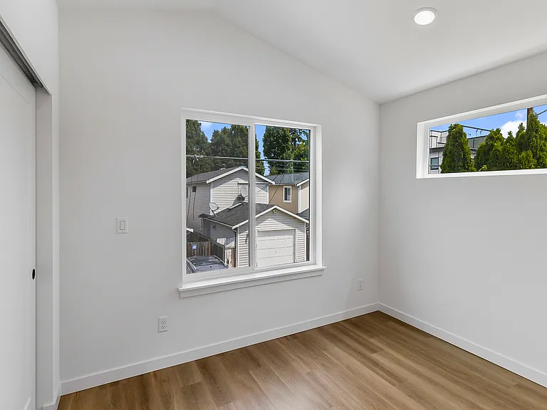 1012 S Donovan St #B — Photo 14