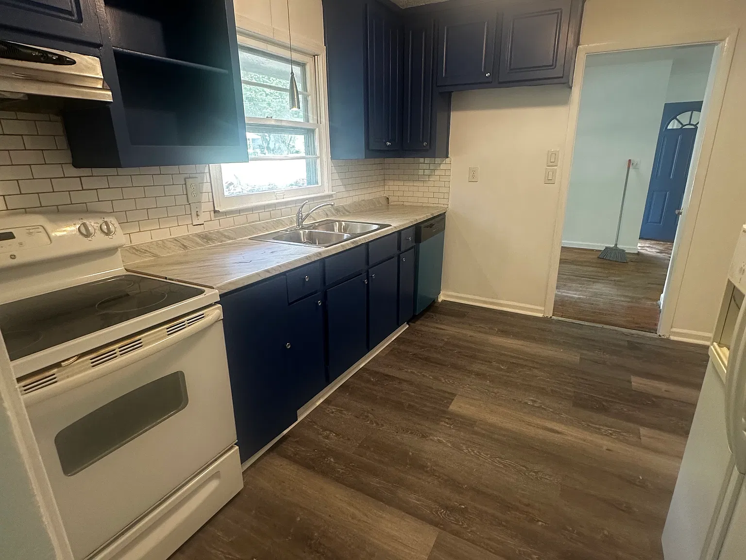3 bed, 1240 sqft, $1,495 — Photo 2