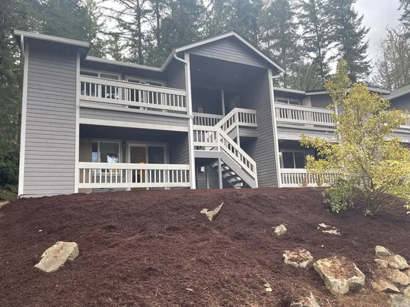 4414 NW Wedgewood Ln #21-24, Bremerton, WA 98312