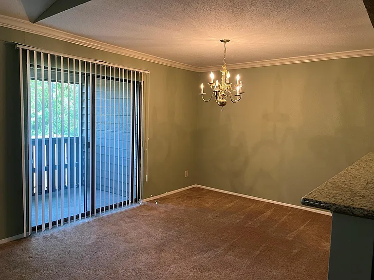 4444 Victory Dr #1302 — Photo 10