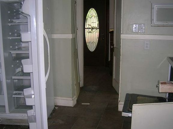 4th image of 67 Marlboro St