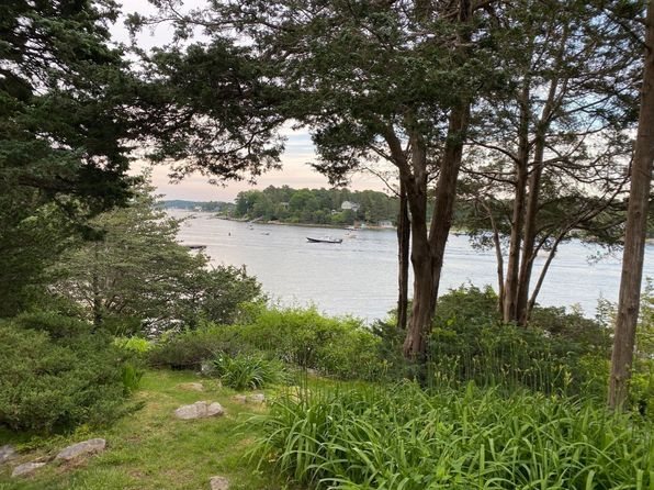 (undisclosed Address)