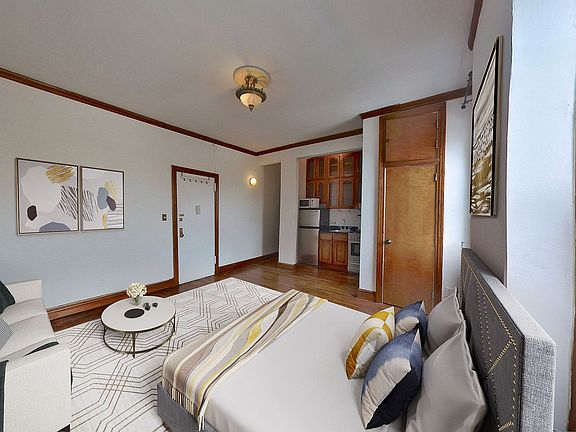 3rd image of 102 W 80th St APT 88