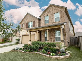 9711 Autumn River Ln, Richmond, TX 77406