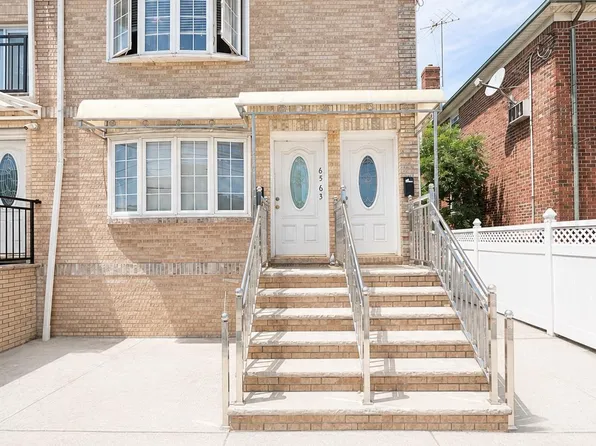 6563 Hull Ave, Maspeth, NY 11378