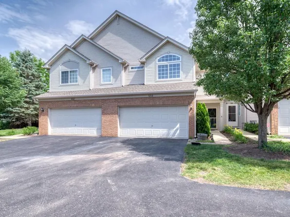 444 Jamestown Ct, Aurora, IL 60502