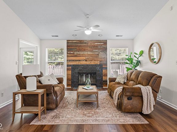 5th image of 10343 Northbrook Dr