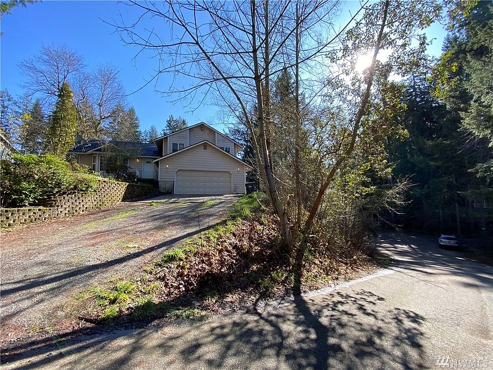 1st image of 22315 Perimeter Ct SE