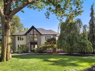 176 Jeffer Ct, Wyckoff, NJ 07481