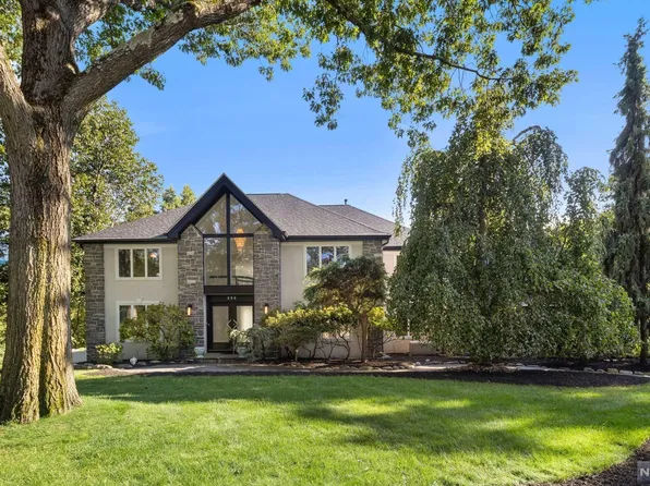 176 Jeffer Ct, Wyckoff, NJ 07481