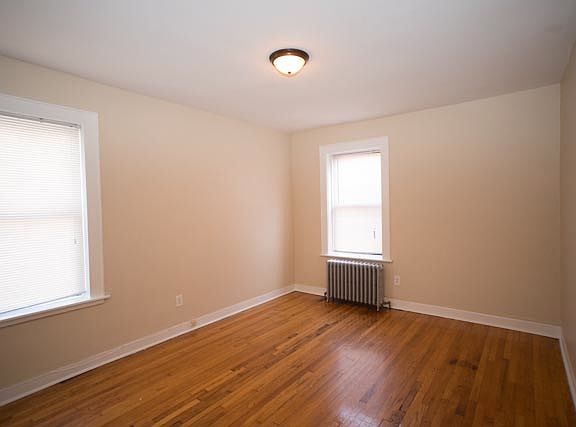 4th image of 222 Chancellor Ave APT 307