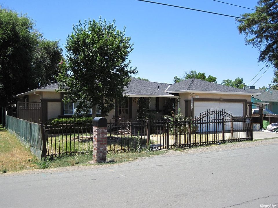 1st image of 305 S Sinclair Ave