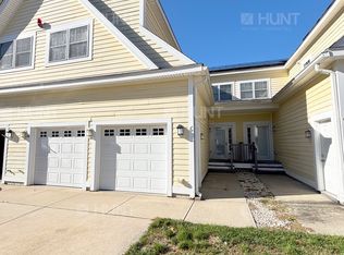 6 Kelly Ln, Hanscom Afb, MA 01731
