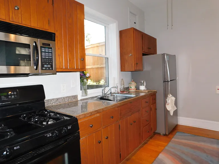 205 Hamilton St #CH — Photo 5