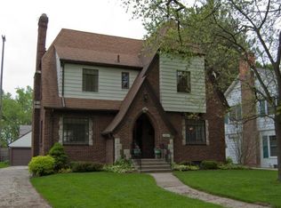 1205 Maxine St, Flint, MI 48503