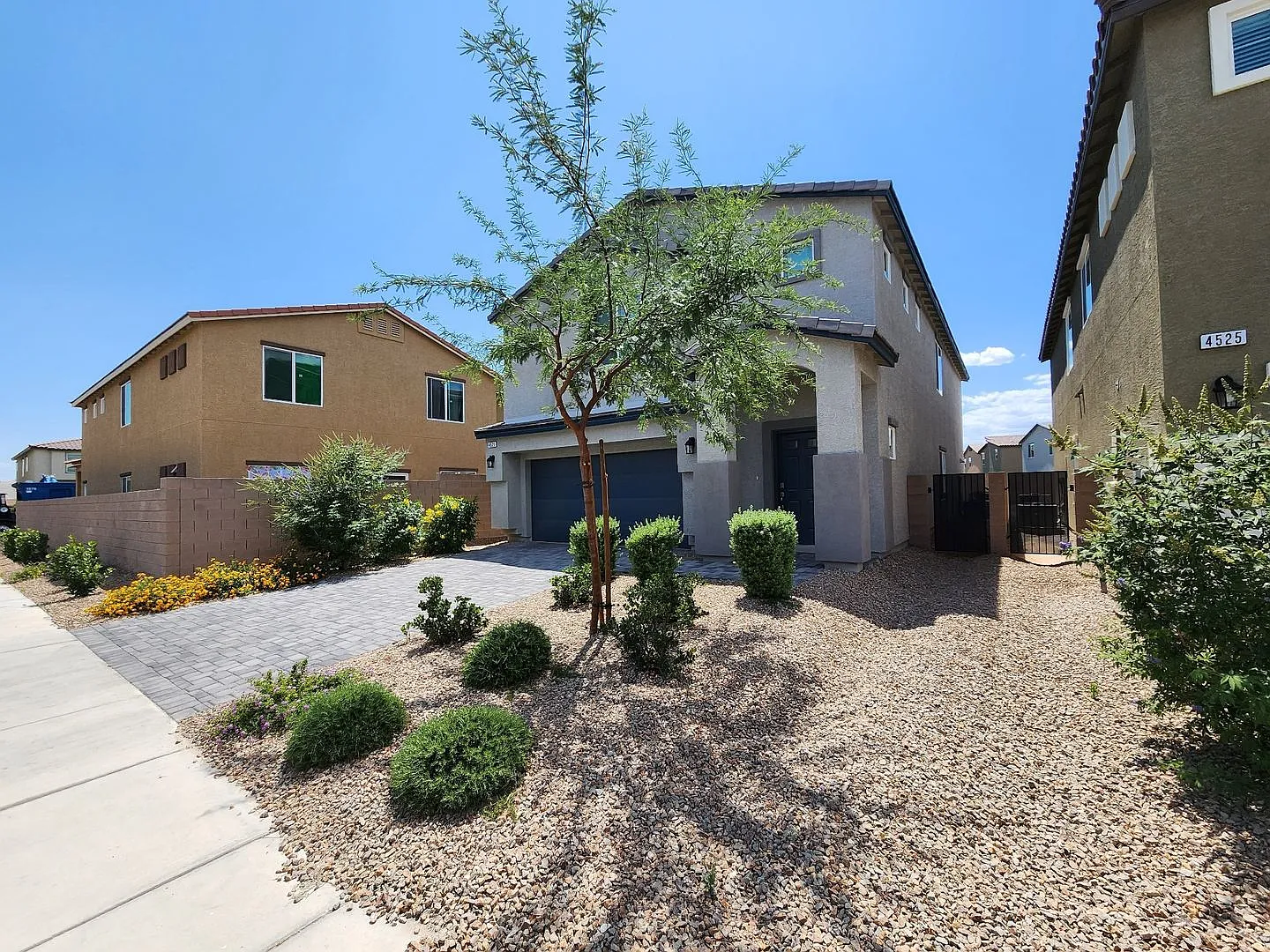 A Fairly New Home with 5 Bedrooms in a gated community — Photo 3
