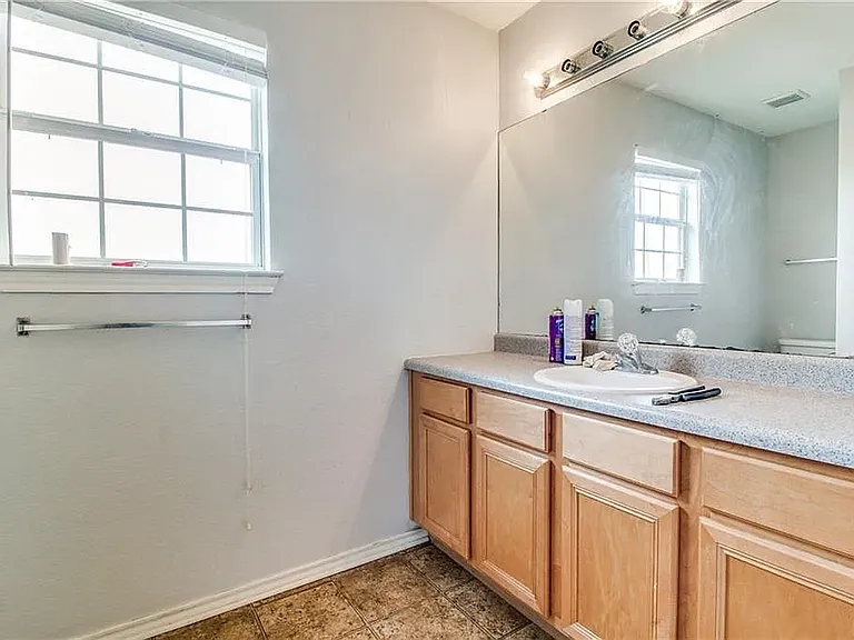 3330 FM 2931 — Photo 16
