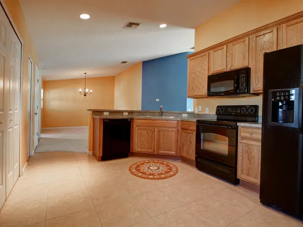 4570 SW 52nd Cir APT 108, Ocala, FL 34474