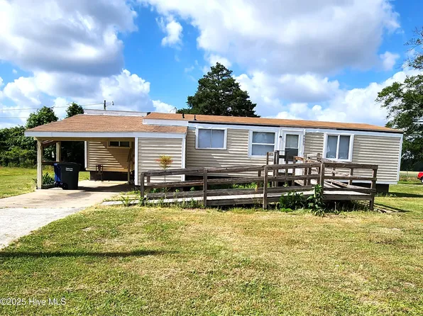 4590 Wilson Drive, Ayden, NC 28513