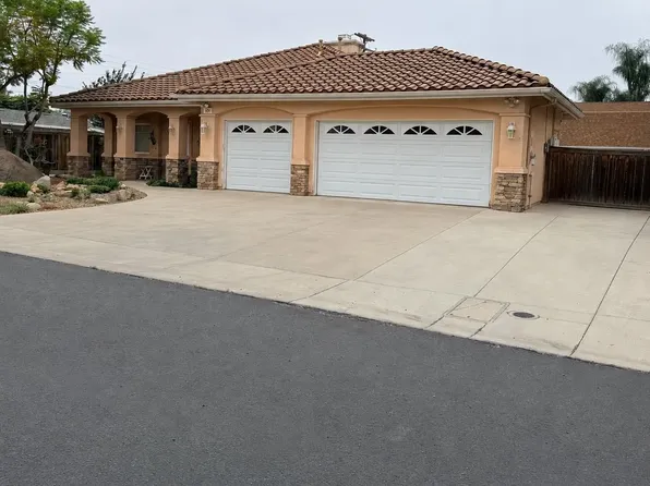 634 W Vermont Ave, Escondido, CA 92025