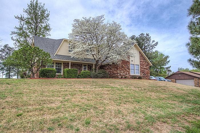 1st image of 24010 E King Ct