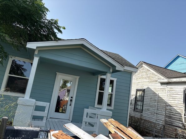 3122 Avenue M 1/2