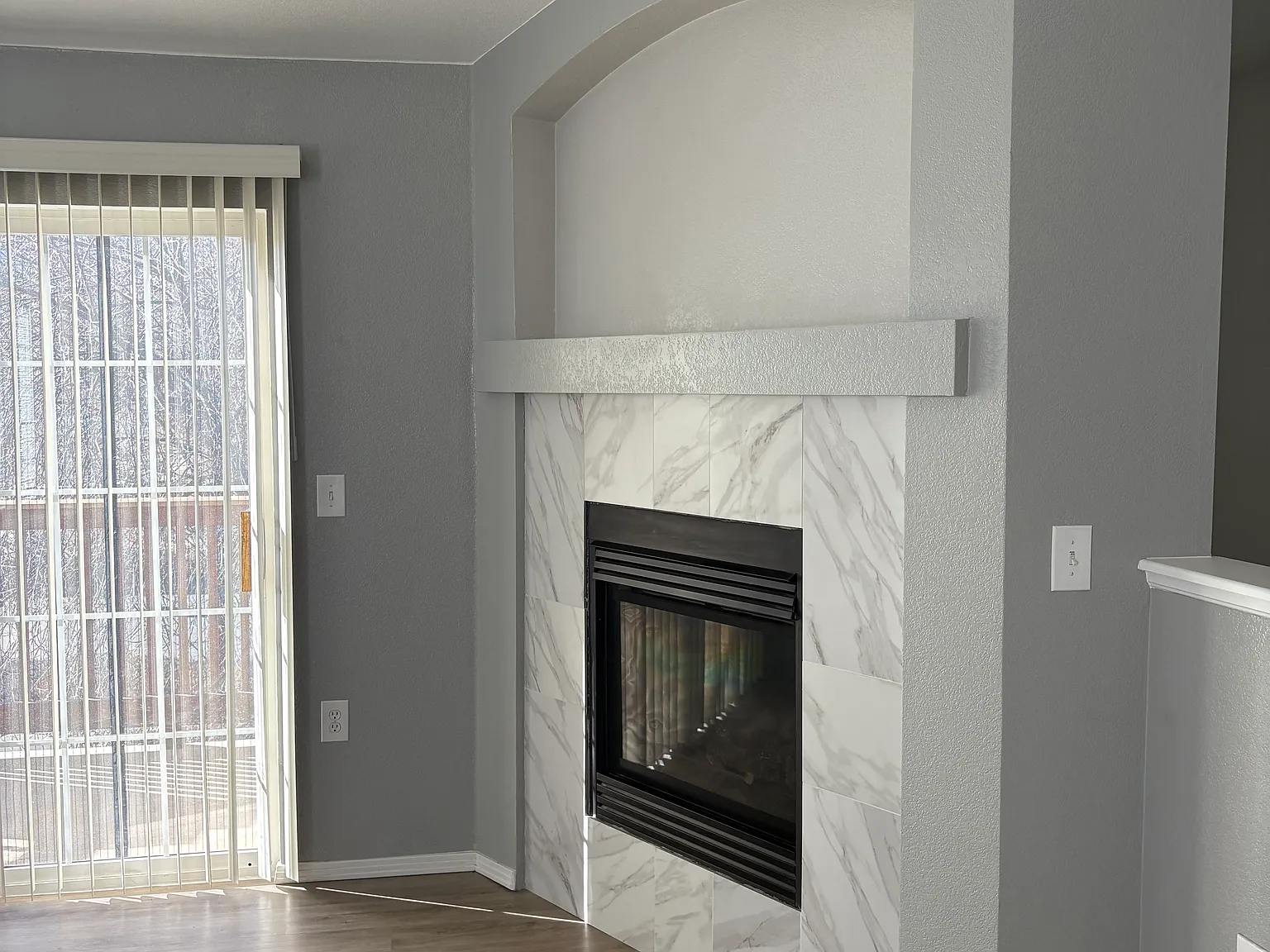 2 bed, 1180 sqft, $2,100 — Photo 2