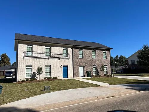 2715 Broadmoor Blvd #2A Photo 1