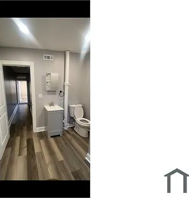 802 Berry St — Photo 4