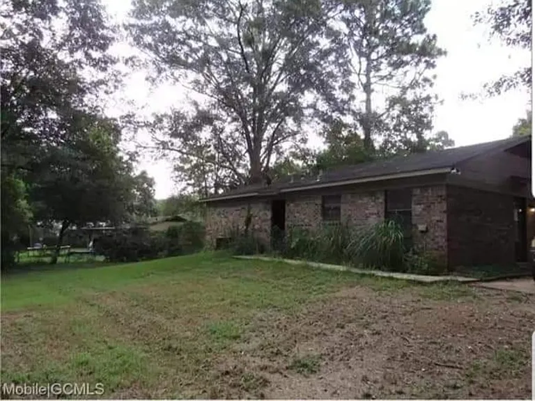 9366 Cottage Park Dr N — Photo 11