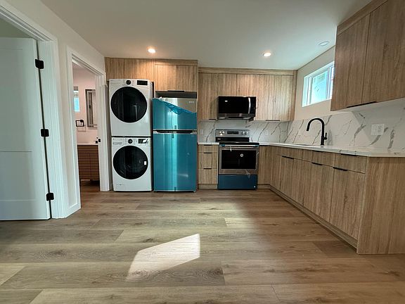 5th image of 5226 1/2 Tilden Ave