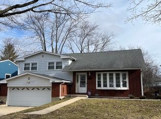 3501 Newcastle Rd, Waukegan, IL 60087