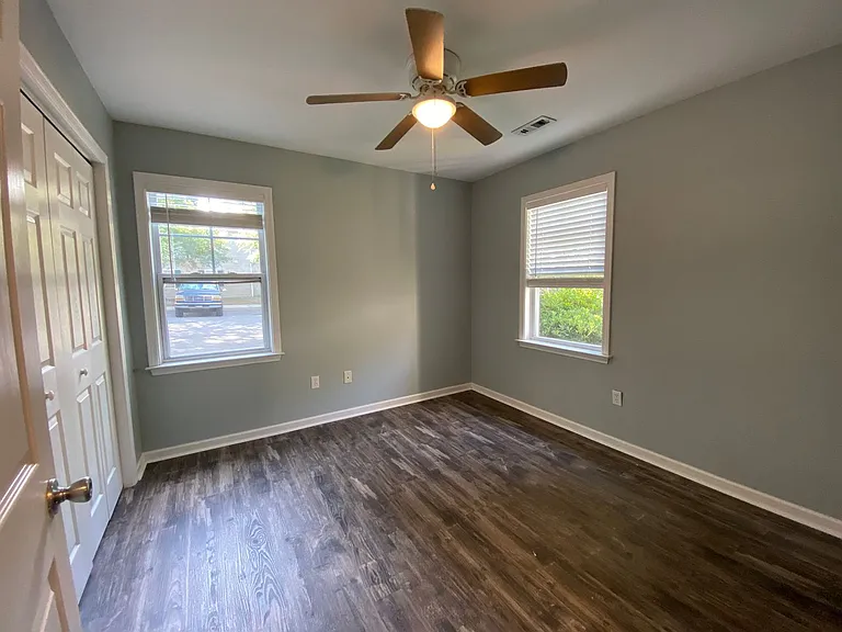 5132 Greenville Loop Rd #B — Photo 24