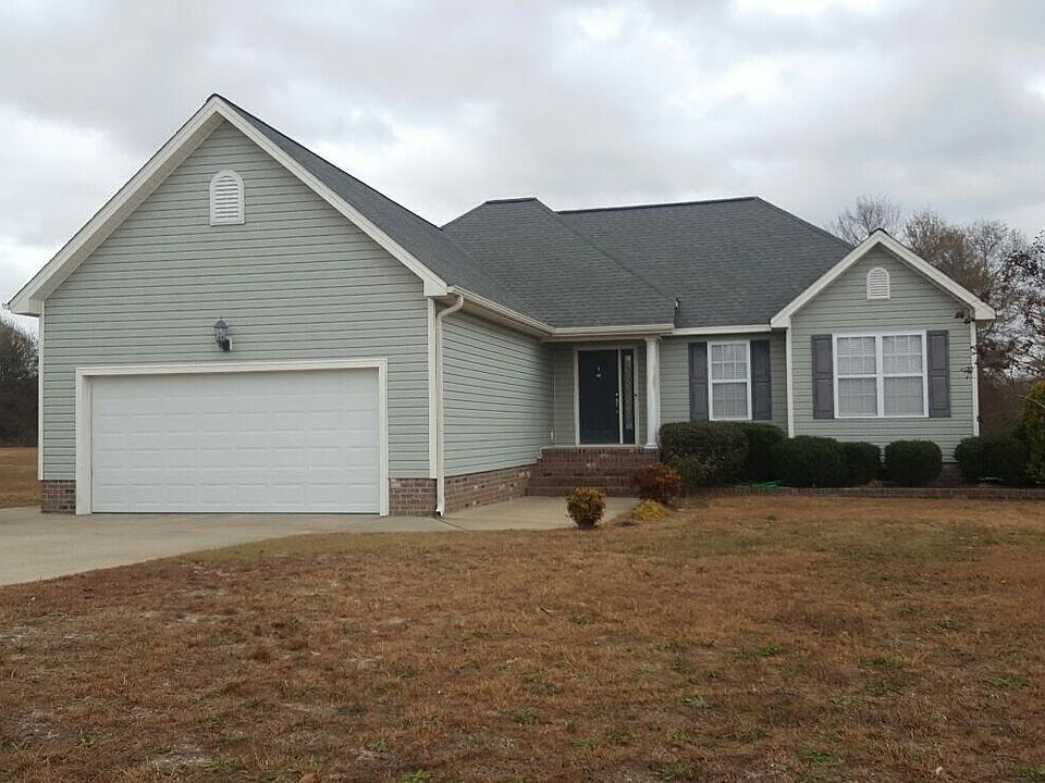 1st image of 221 Wingspread Dr