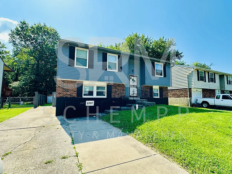 8507 Bost Ln — Photo 1